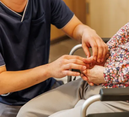 スタッフの写真 | 京阪介護グループ 採用サイト