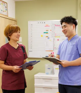 スタッフ | 京阪介護グループ