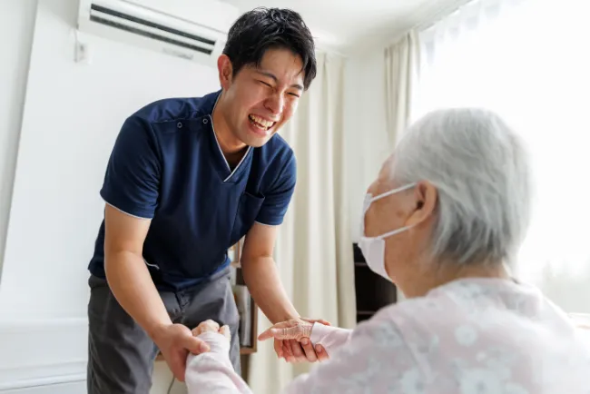 スタッフ写真 | 京阪介護グループ 採用サイト
