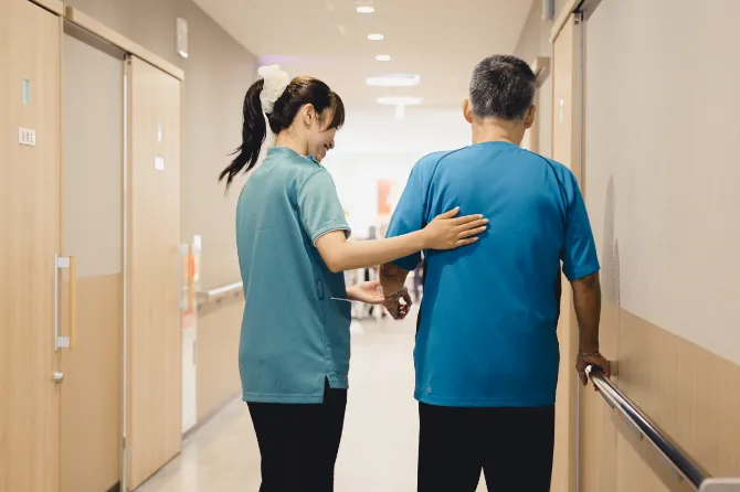 スタッフ写真 | 京阪介護グループ 採用サイト